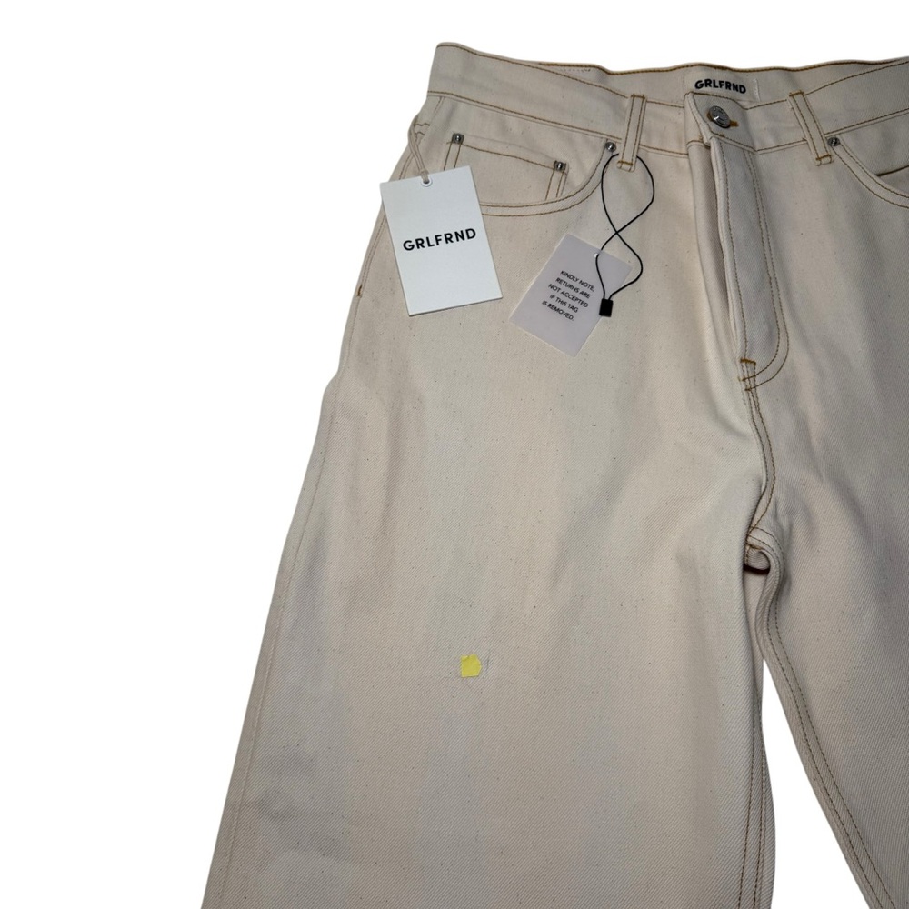 GRLFRND Boyfriend Jeans in Cream - Picture 15 of 16